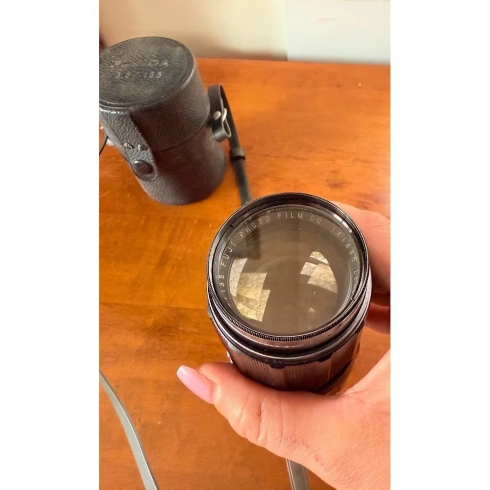 Fujica Fujinon 135mm f/3.5 Prime Lens for Film Camera & storage case & Lens Hood